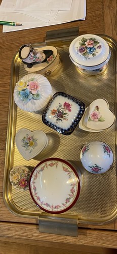 Bundle vintage trinket - of,