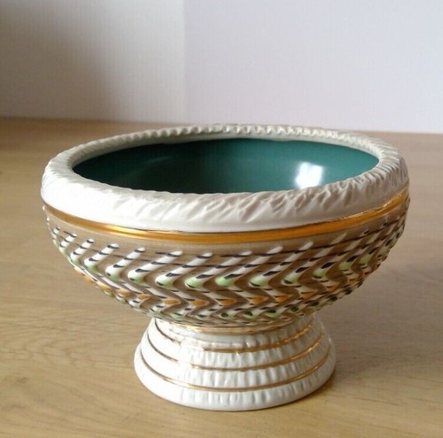 Vintage signed ceramic - signed,